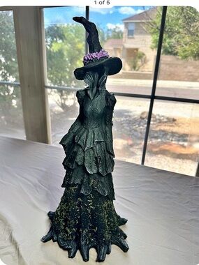 Tahari Faceless Witch Figurine with Purple Flowered Hat and Moss Dress. 18”